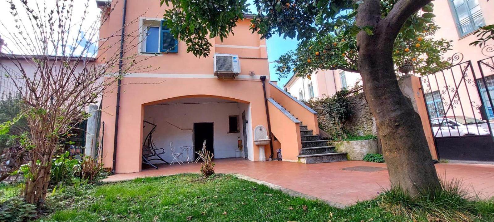 Casa Luigia Rooms Mtb In Finalborgo Bike Room Tour Ebike Trekking Finale Ligure Bagian luar foto