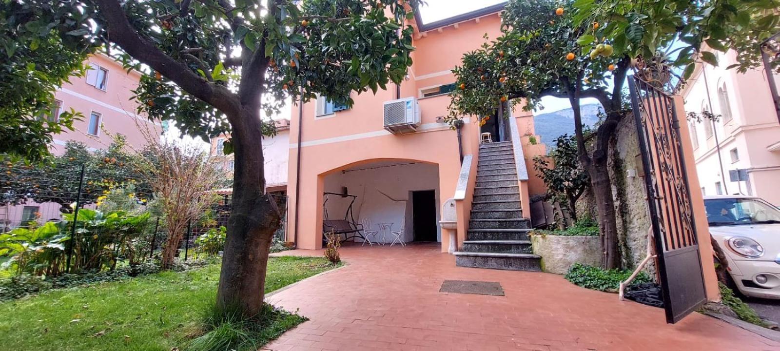 Casa Luigia Rooms Mtb In Finalborgo Bike Room Tour Ebike Trekking Finale Ligure Bagian luar foto