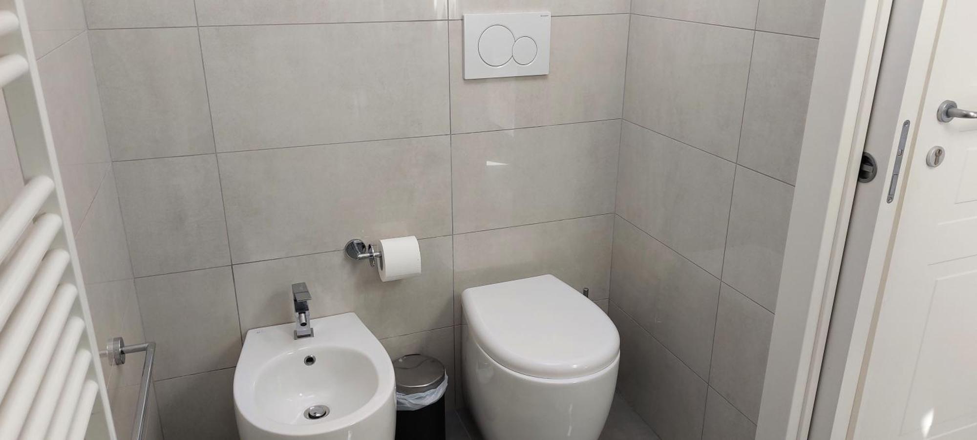 Casa Luigia Rooms Mtb In Finalborgo Bike Room Tour Ebike Trekking Finale Ligure Bagian luar foto